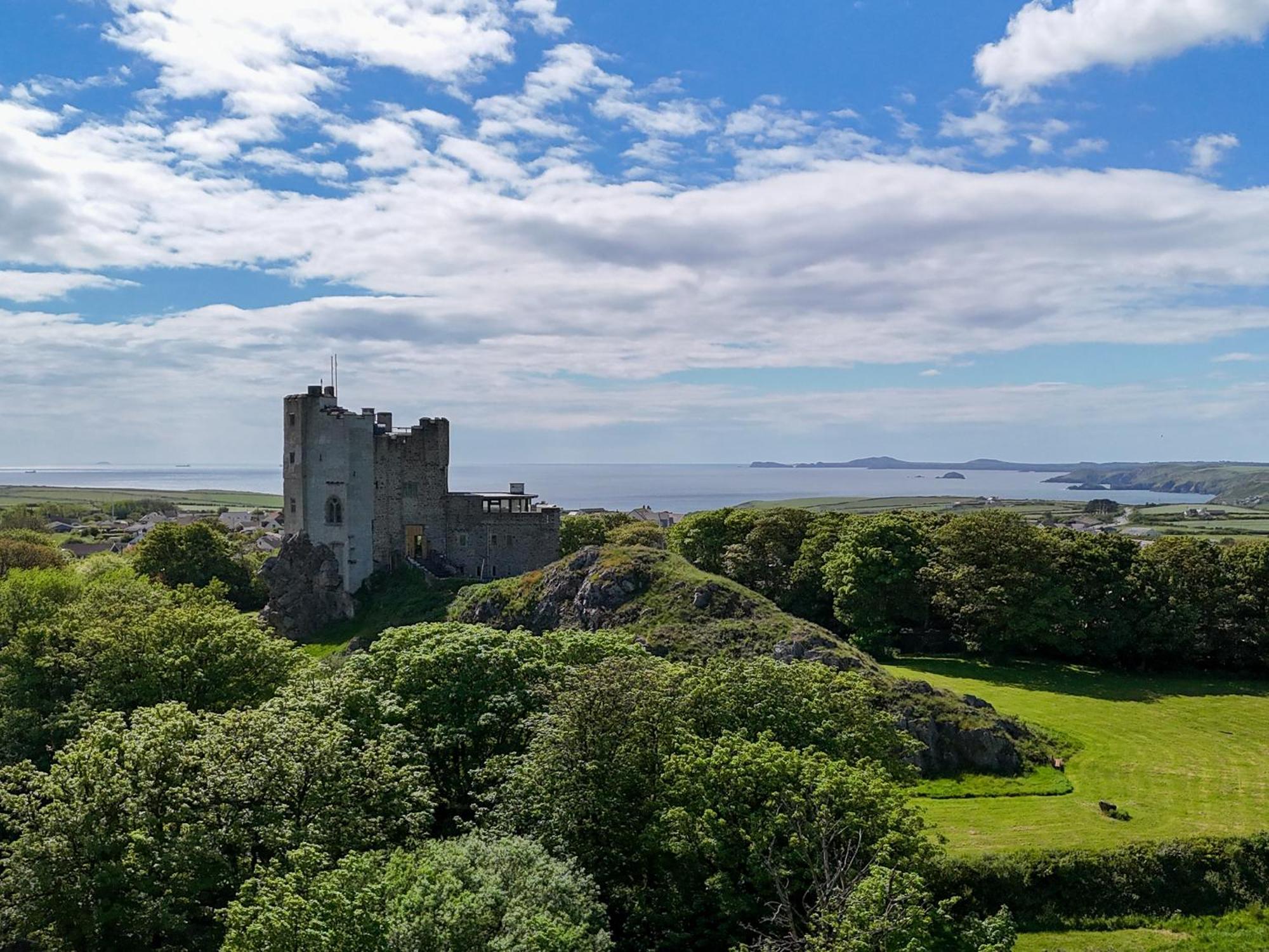 Hotel Roch Castle Extérieur photo