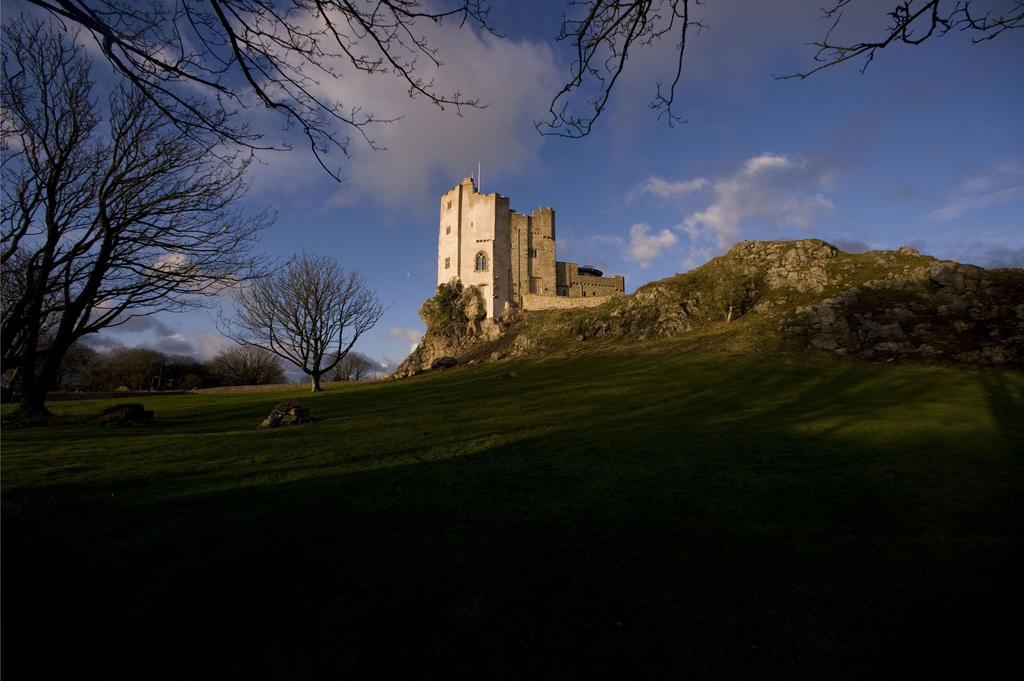 Hotel Roch Castle Extérieur photo